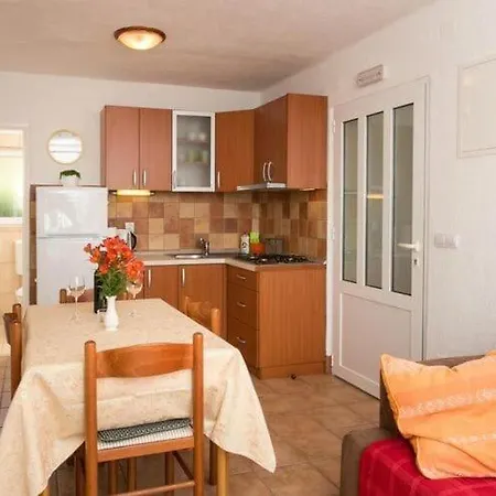 Stipo - Comfort Two Bedroom With Balcony And Sea View A2 Lägenhet